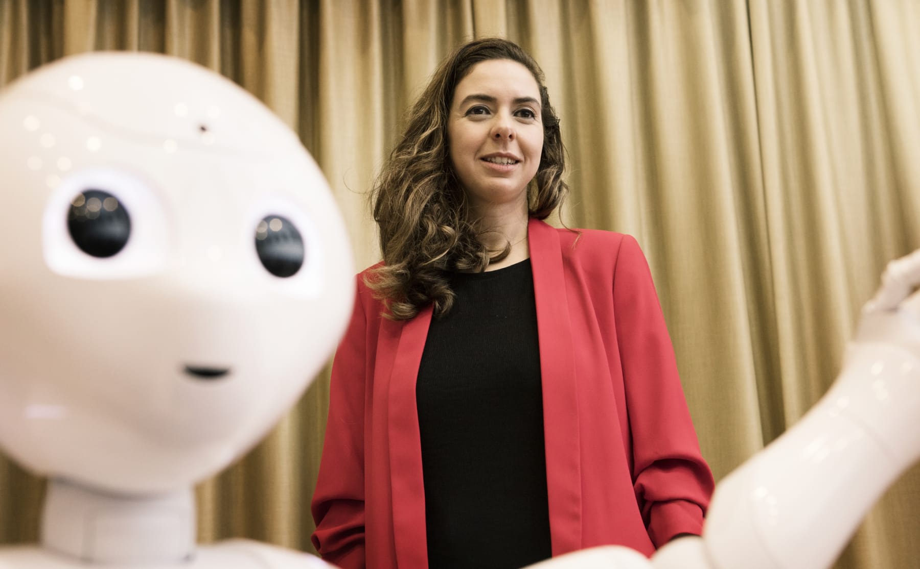 HvA&rsquo;ers van het jaar: Somaya verloste de zorg van krappe mondkapjes