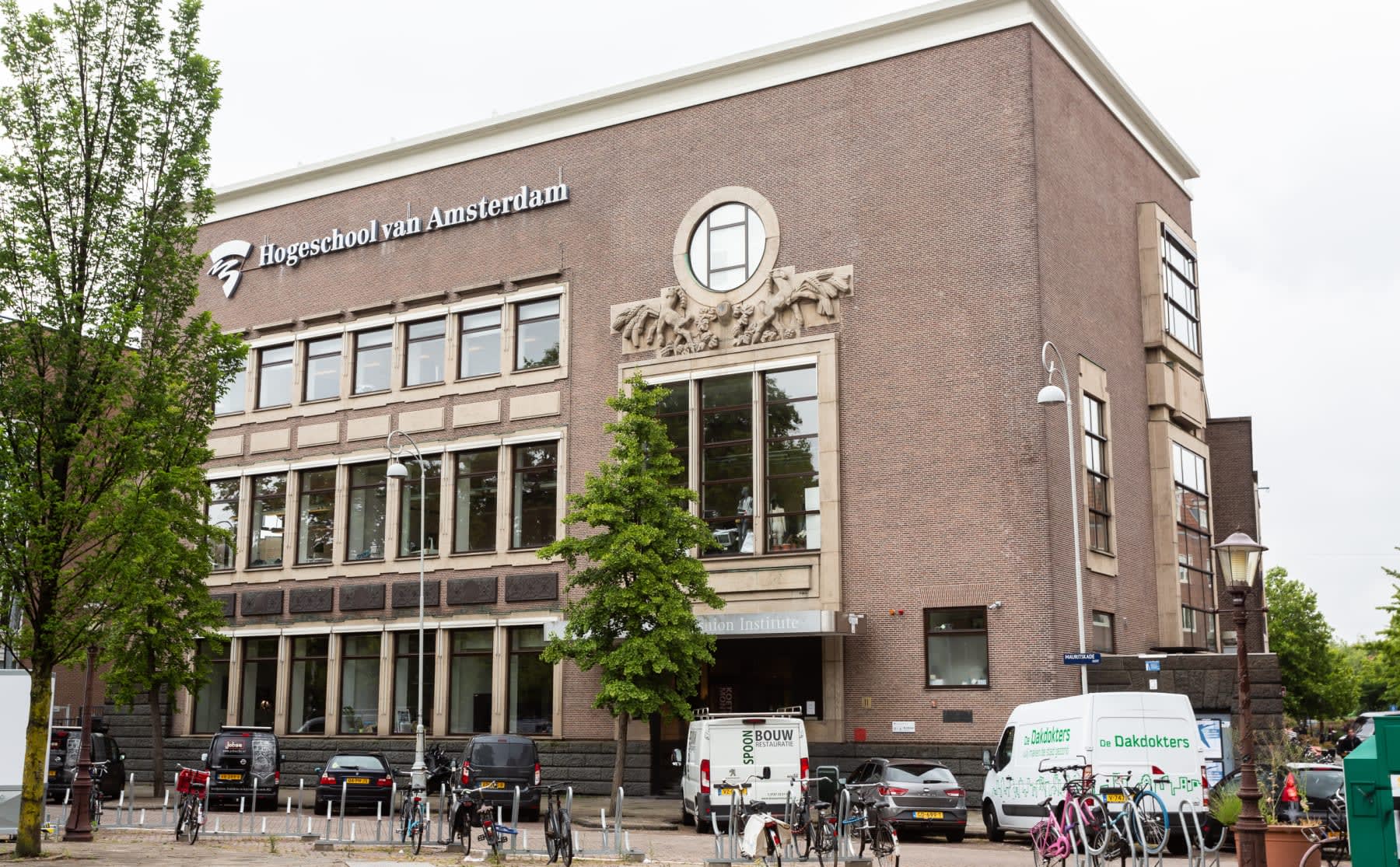 amfi-stelt-coordinator-diversiteit-aan-na-ophef-over-racisme-image Amfi stelt coördinator diversiteit aan na ophef over racisme