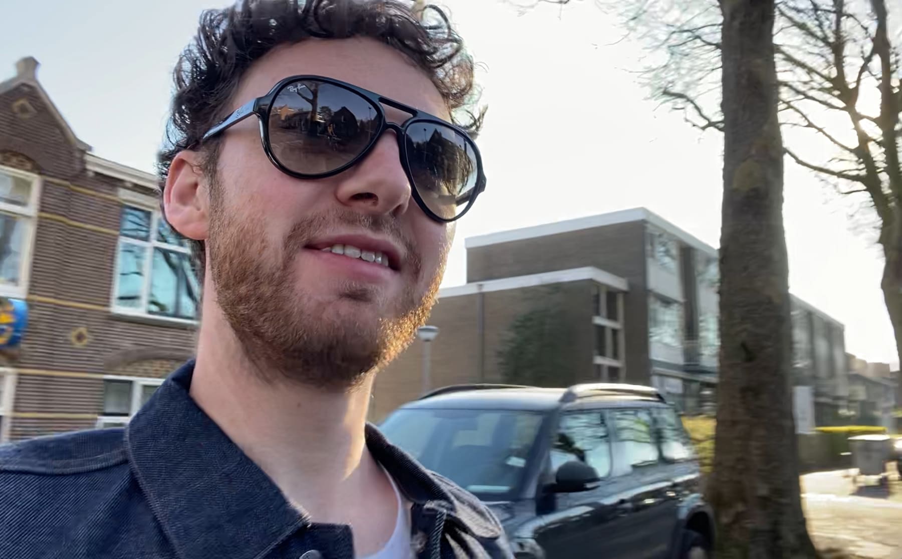 corona-vlog-4-hoe-overleef-je-de-zon-vanuit-huis-image Corona-vlog 4: Hoe overleef je de zon vanuit huis?