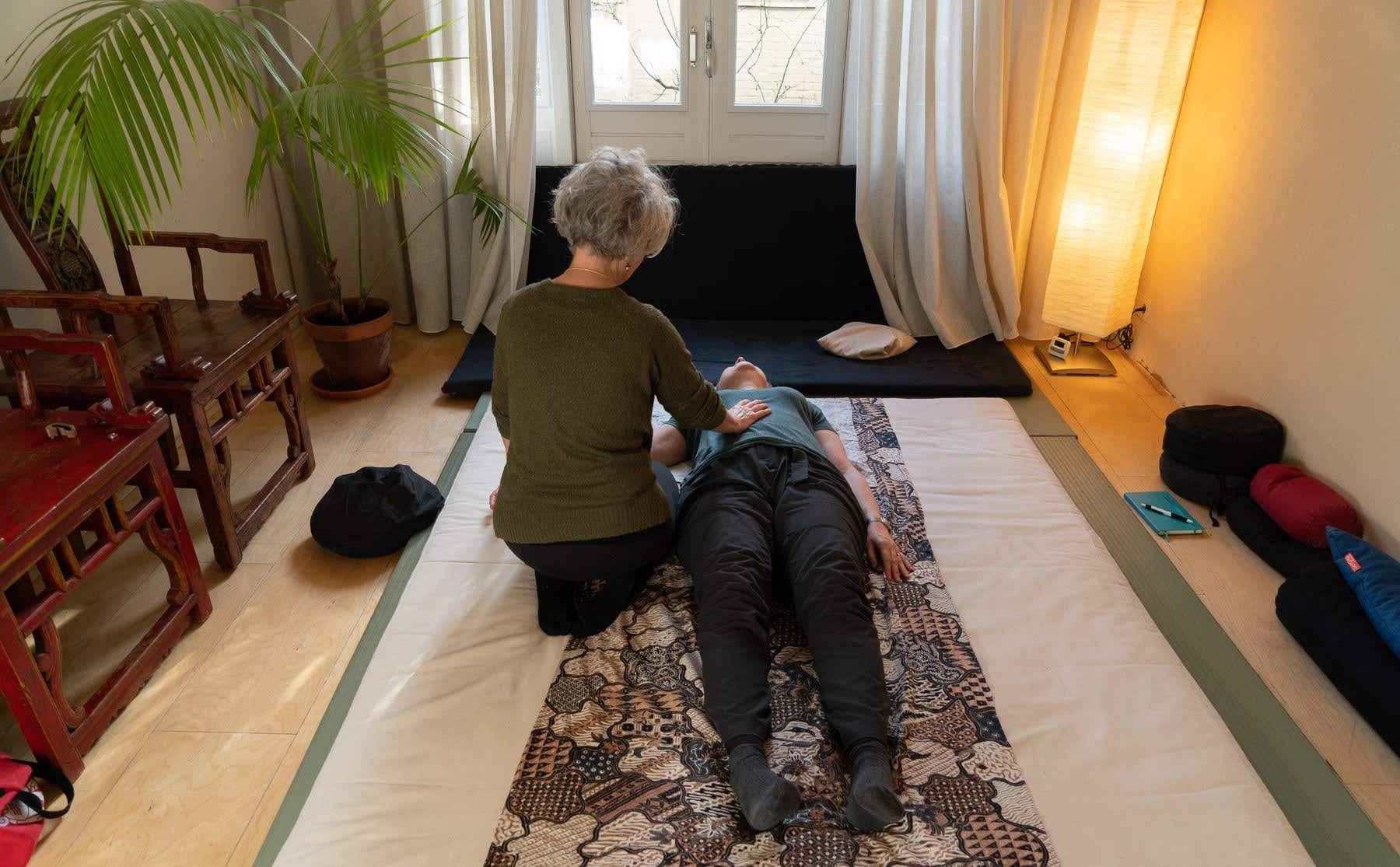 Passie: Anne helpt mensen relaxen met een shiatsu-behandeling