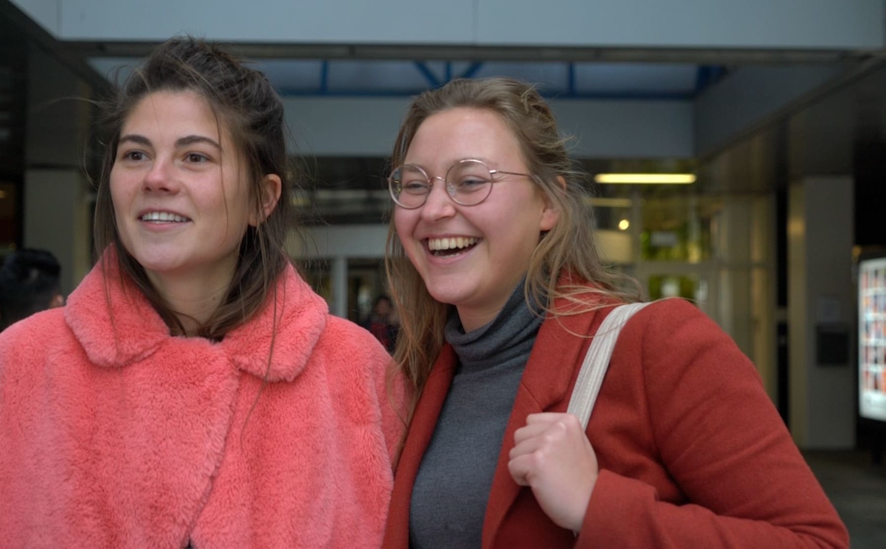 Wat is jullie ervaring met bijbaantjes en stages?