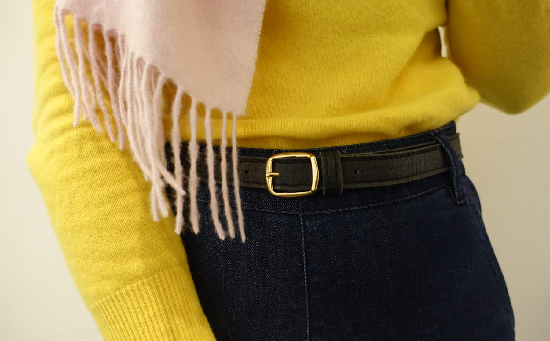 deze-studenten-maken-leren-riemen-van-ananasbladeren-image Deze studenten maken leren riemen van ananasbladeren