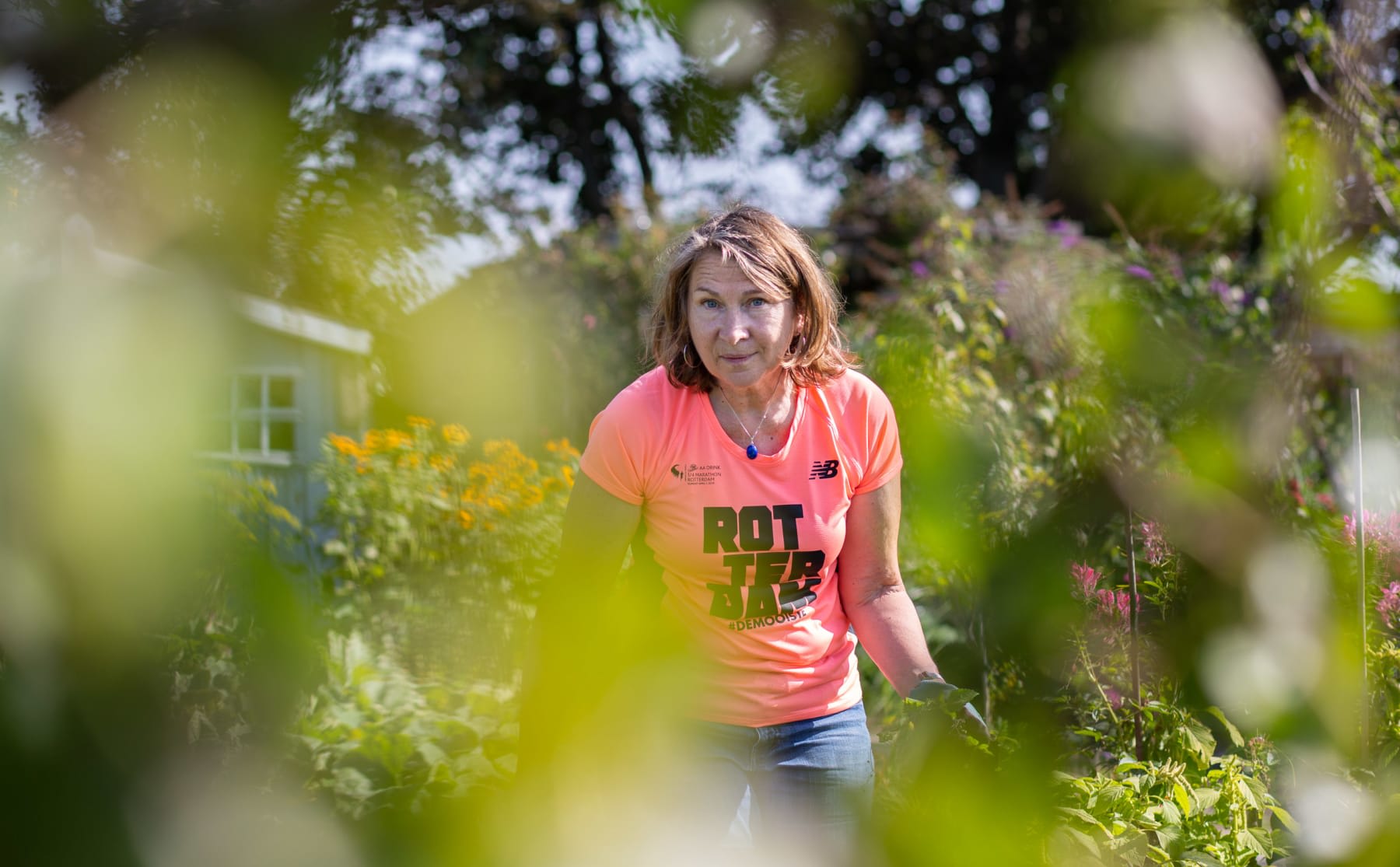 passie-docent-marijke-geeft-haar-groene-vingers-vrij-spel-in-de-moestuin-image Passie: Docent Marijke geeft haar groene vingers vrij spel in de moestuin