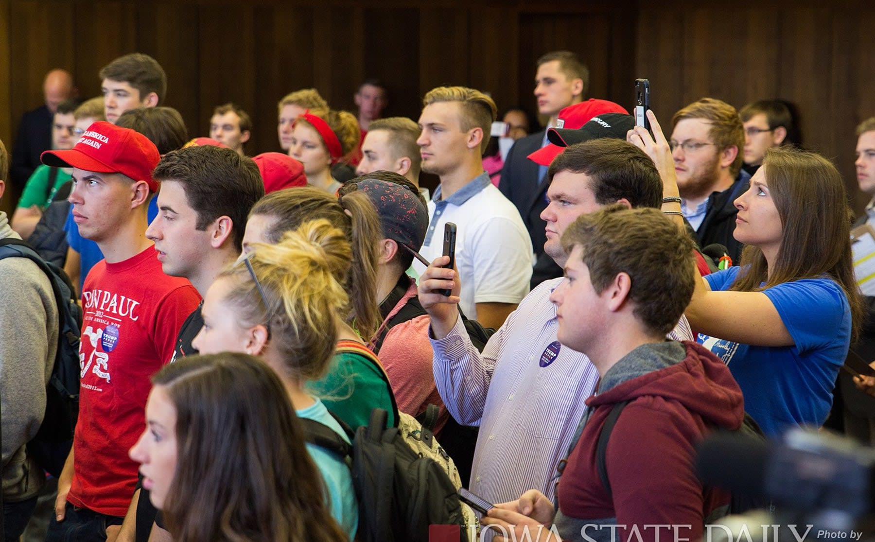 polarisatie-in-de-klas-de-dialoog-ga-je-niet-aan-als-je-een-middelvinger-opsteekt-image Polarisatie in de klas: ‘De dialoog ga je niet aan als je een middelvinger opsteekt’