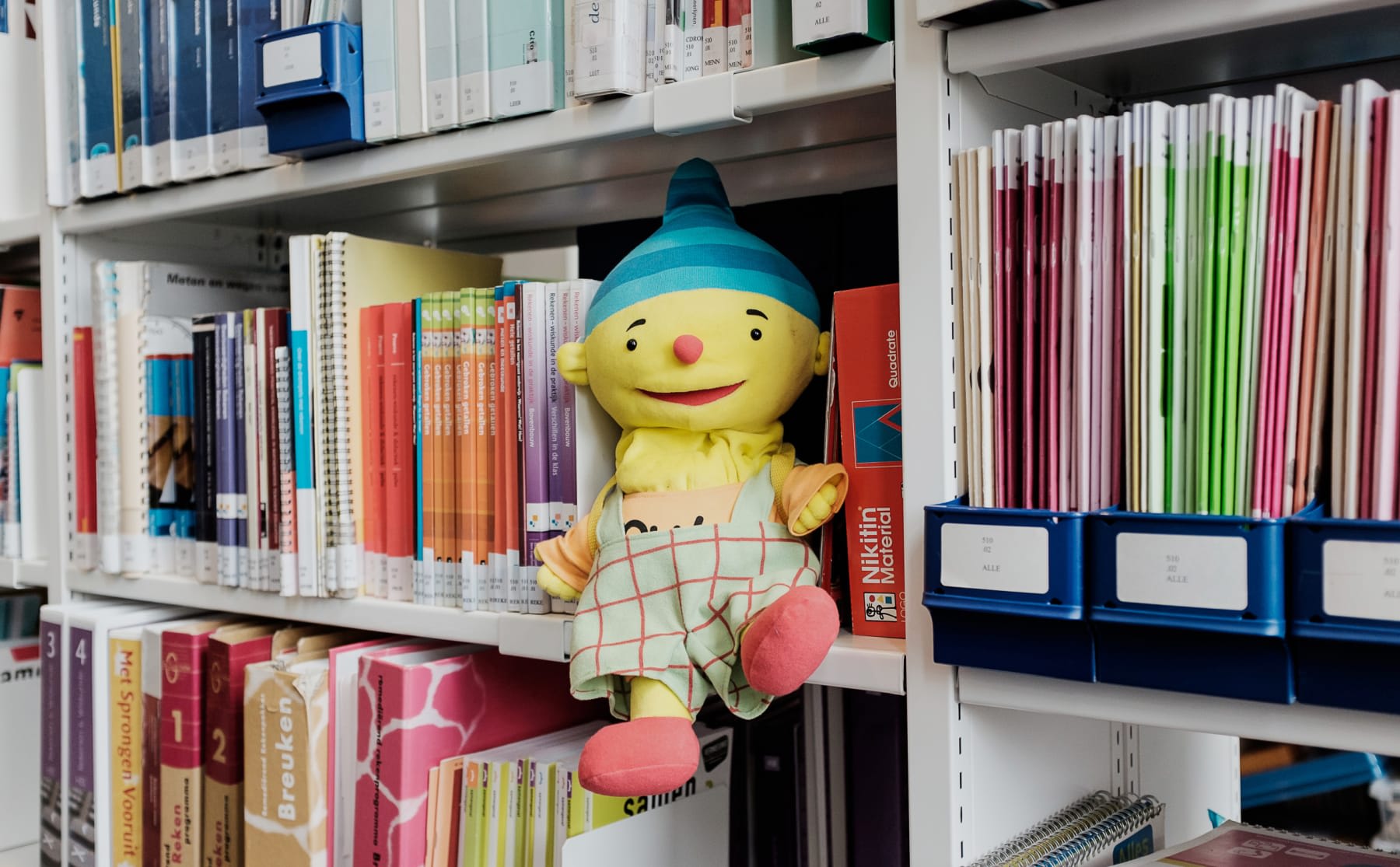 de-avontuurlijke-handpop-en-meer-verhalen-uit-de-ksh-bibliotheek-image De avontuurlijke handpop en meer verhalen uit de KSH-bibliotheek