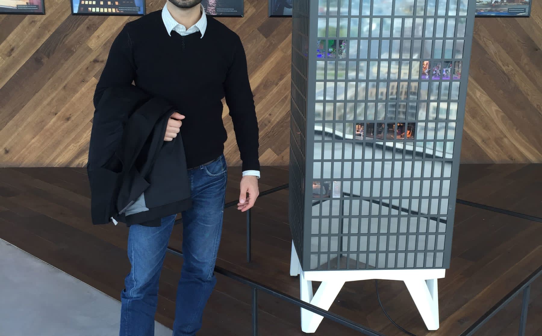 Aan het werk: Onur Yarim is leerplichtambtenaar