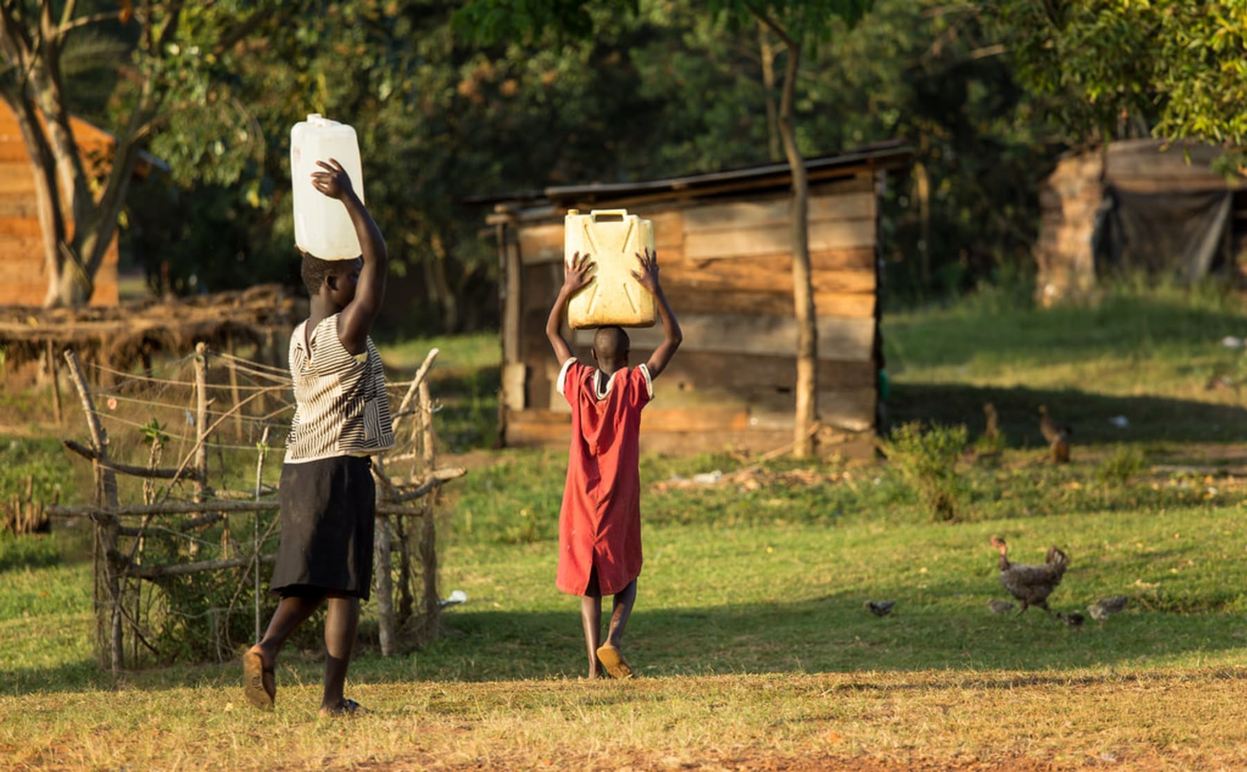 Studieverenigingen halen geld op voor watertanks in Oeganda