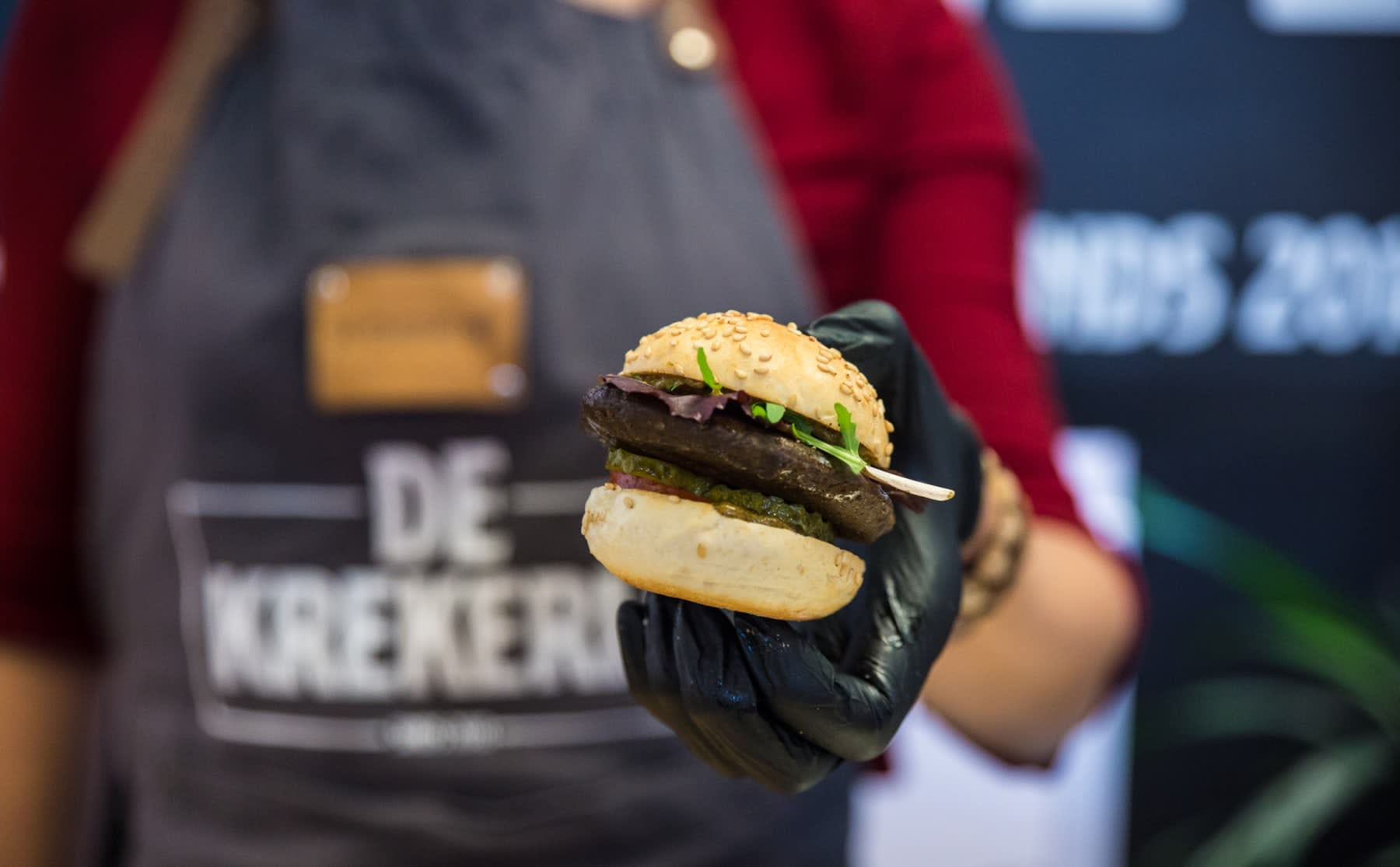 Eet jij straks een krekelburger in de HvA-kantine?