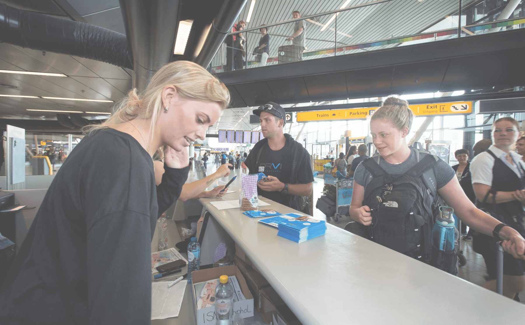 Internationale studenten in Amsterdam: &lsquo;Ze rollen hier jointjes in de les&rsquo;
