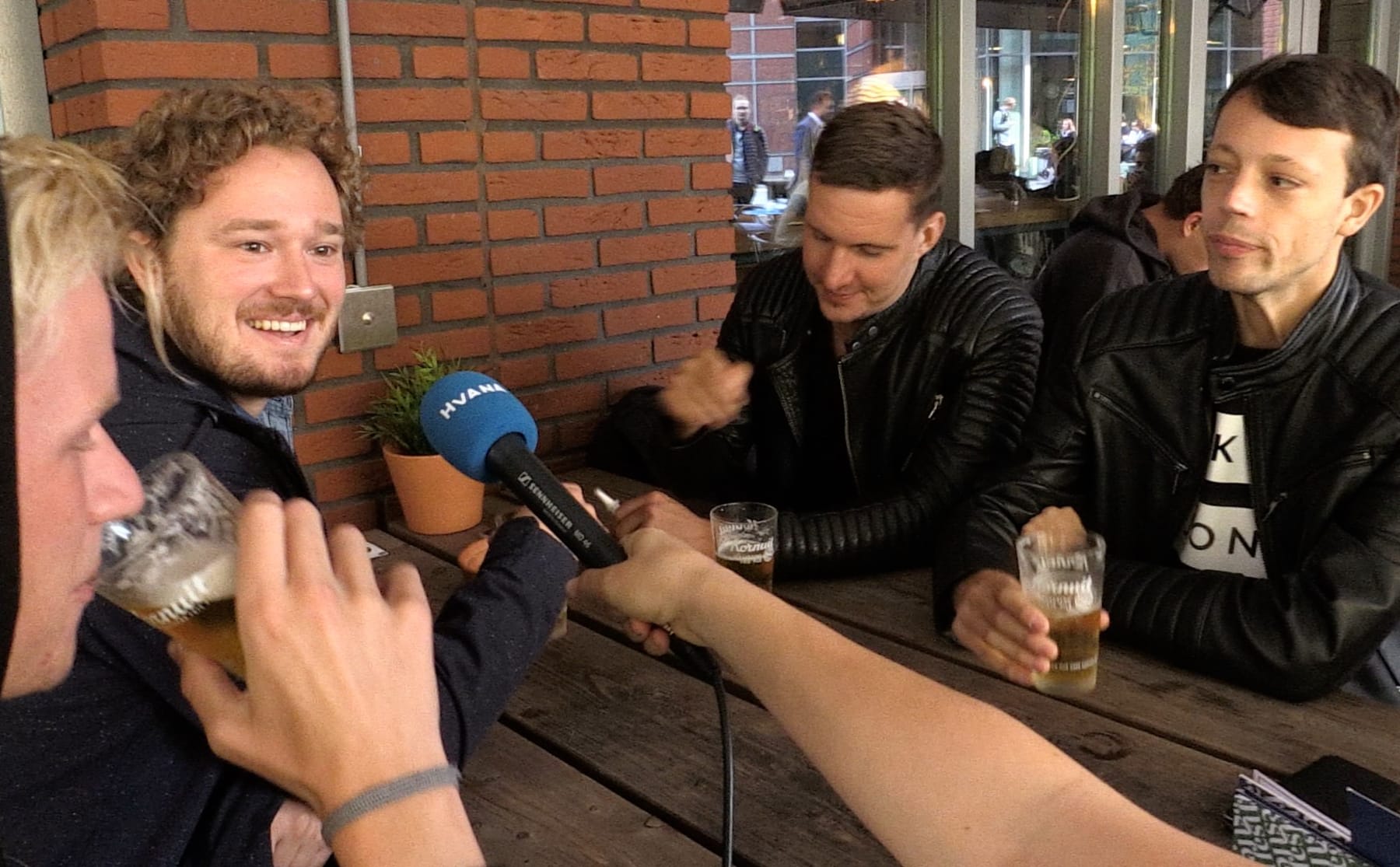 eerste-collegedag-moed-indrinken-of-eindelijk-weer-iets-doen-image Eerste collegedag: moed indrinken of ‘eindelijk weer iets doen’?