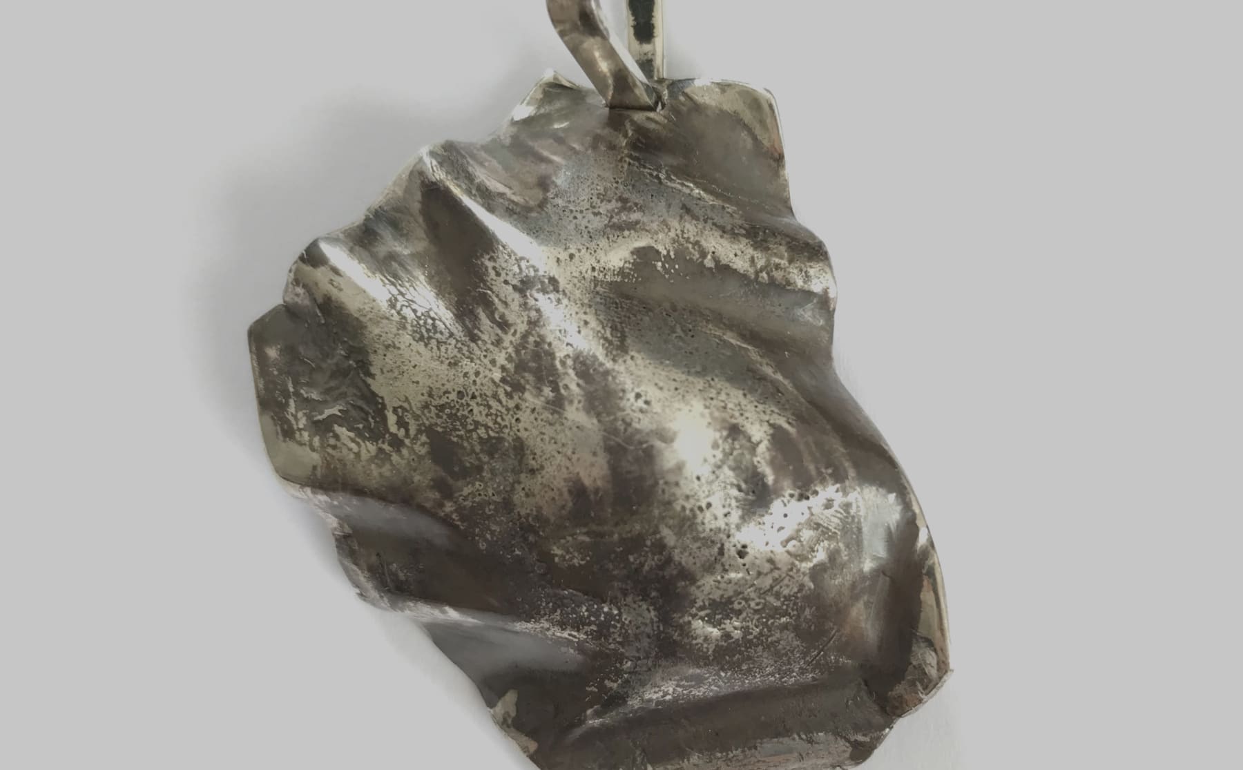 Dit sieraad voor Femke Halsema werd ontworpen door een HvA&rsquo;er