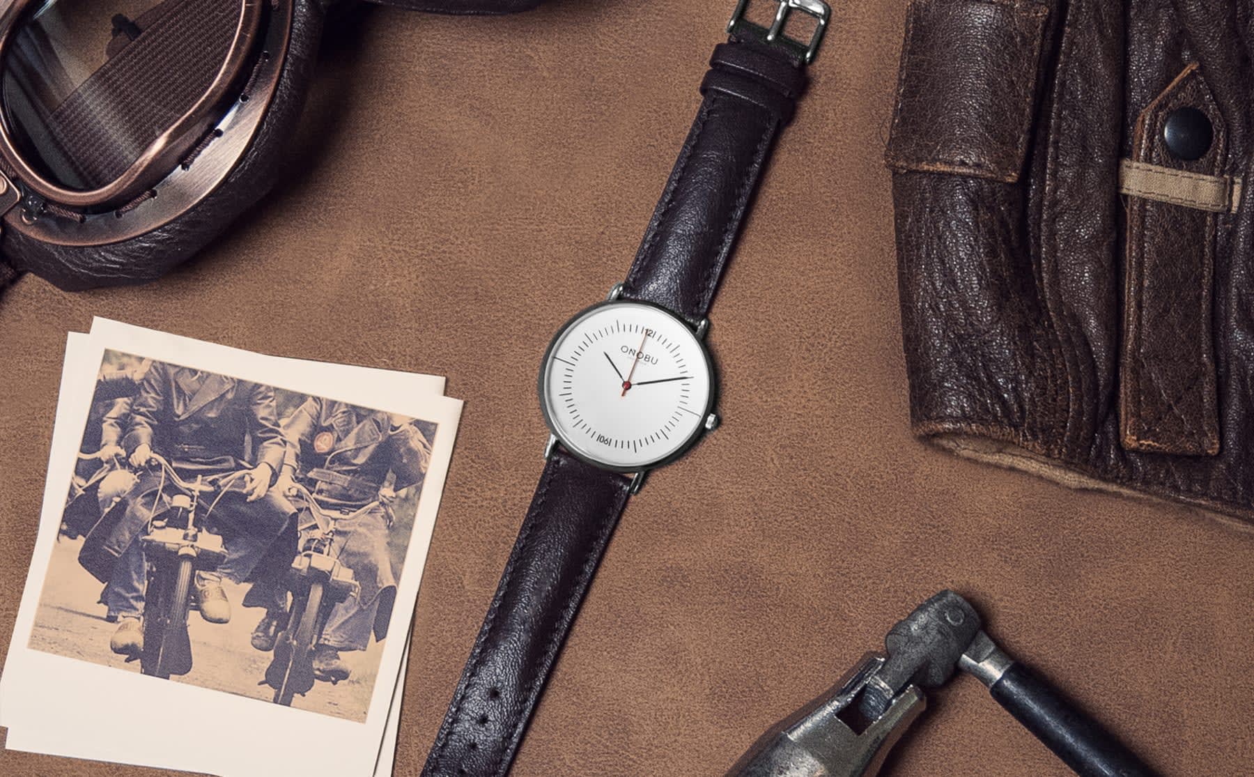 sanne-en-florance-maken-horloges-met-een-verhaal-image Sanne en Florance maken horloges met een verhaal