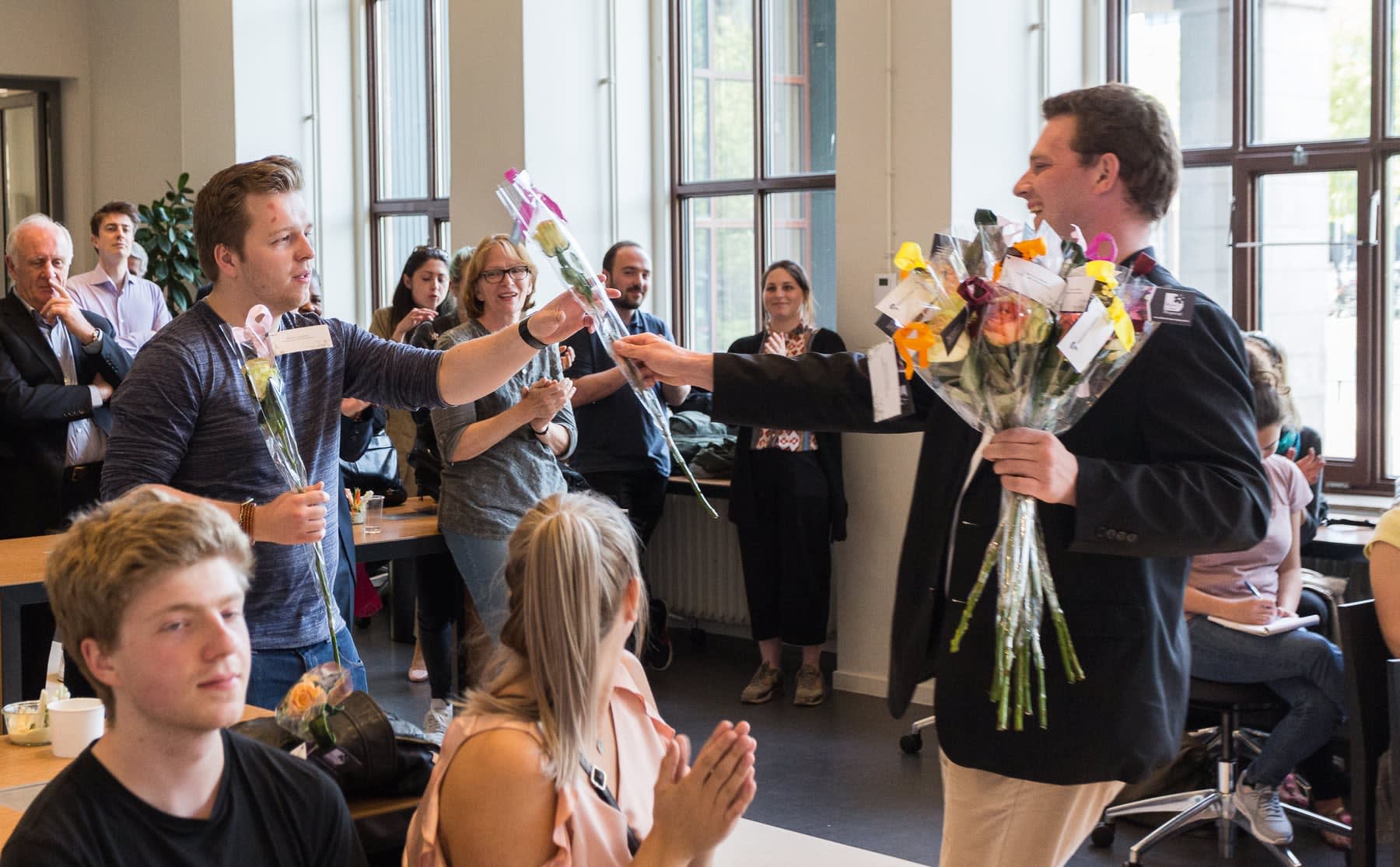 medezeggenschap-wil-meer-tijd-en-geld-om-hun-werk-te-doen-image Medezeggenschap wil meer tijd en geld om hun werk te doen