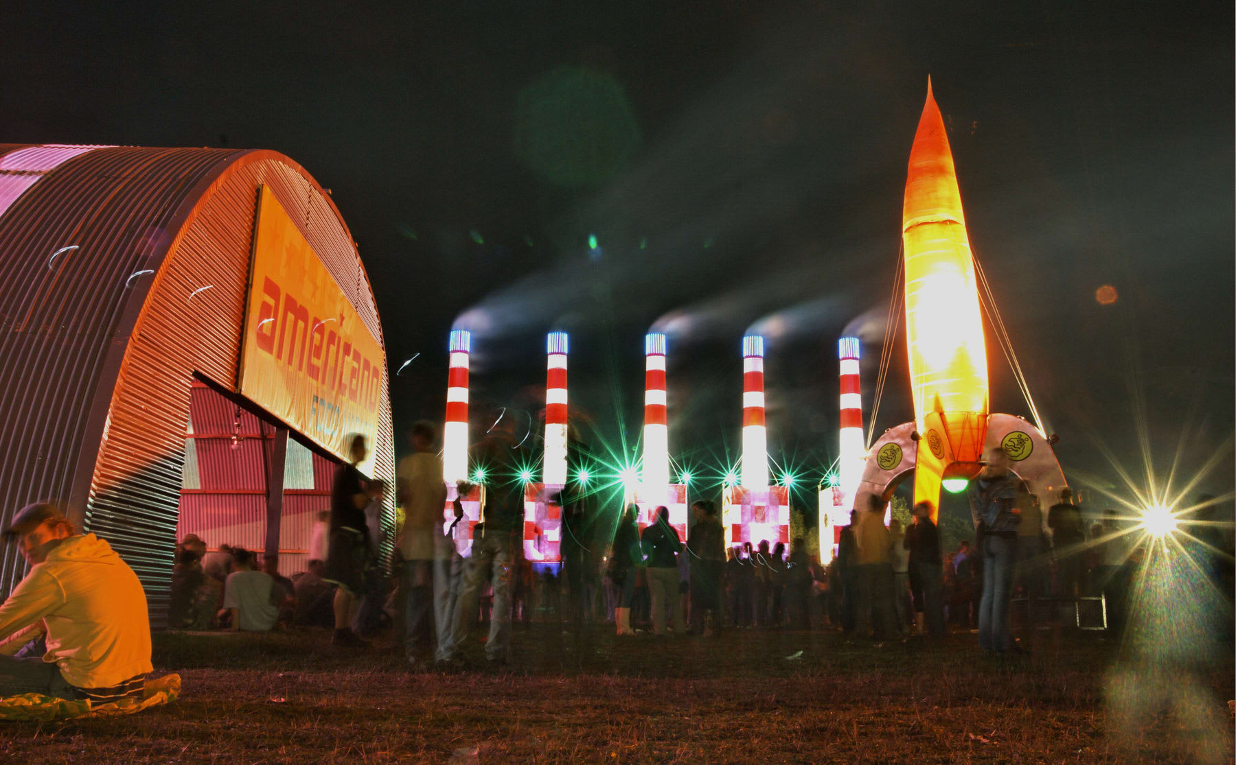 HvA roept onderzoekers op zich aan te melden voor Lowlands Science