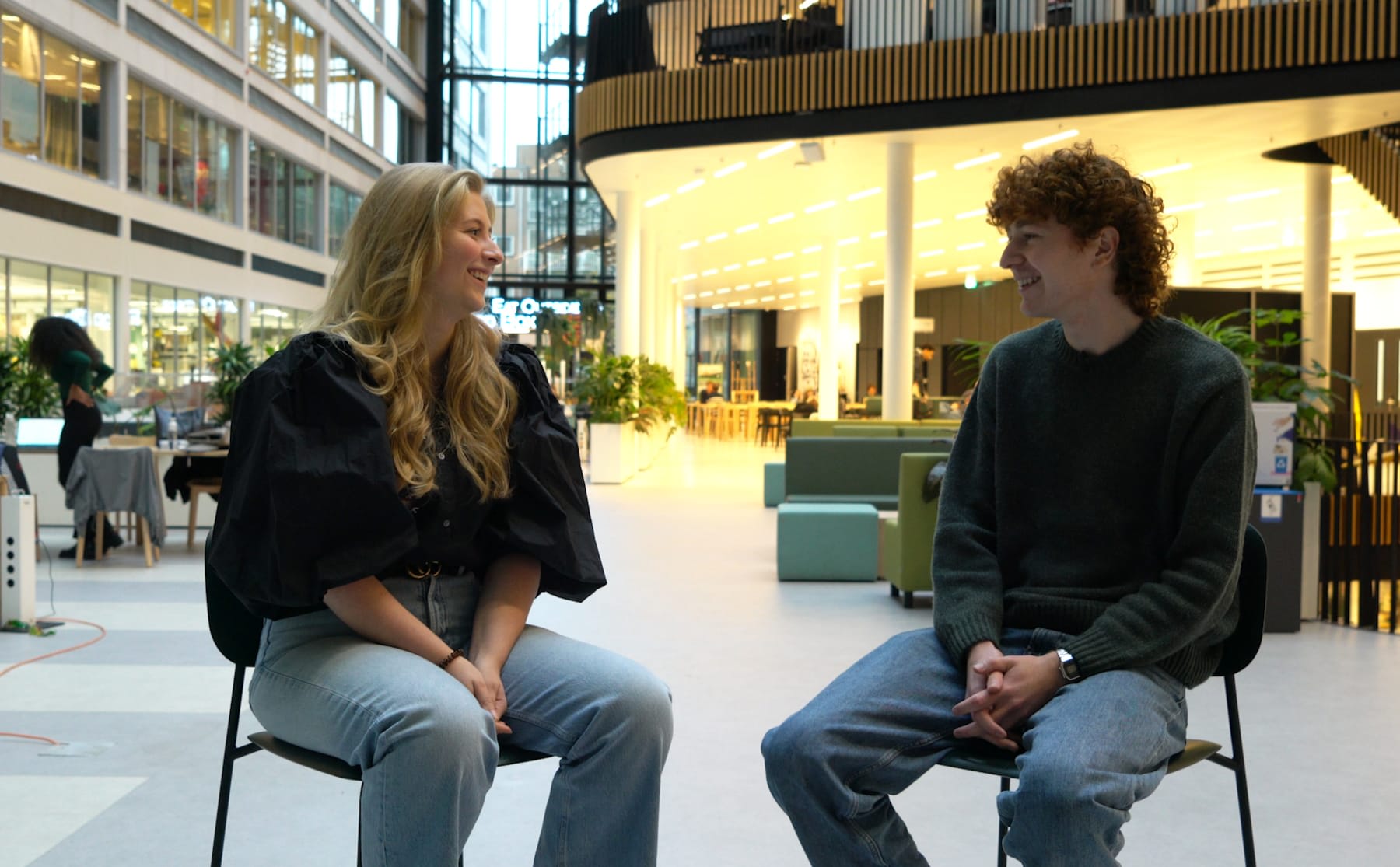 Politieke Praatjes: hogere belasting, strengere regels?