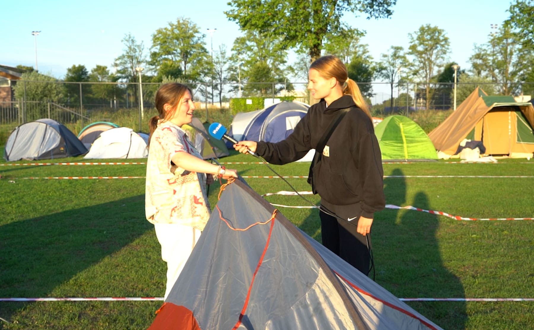 Intro op de camping: &lsquo;Dit is net Lowlands&rsquo;