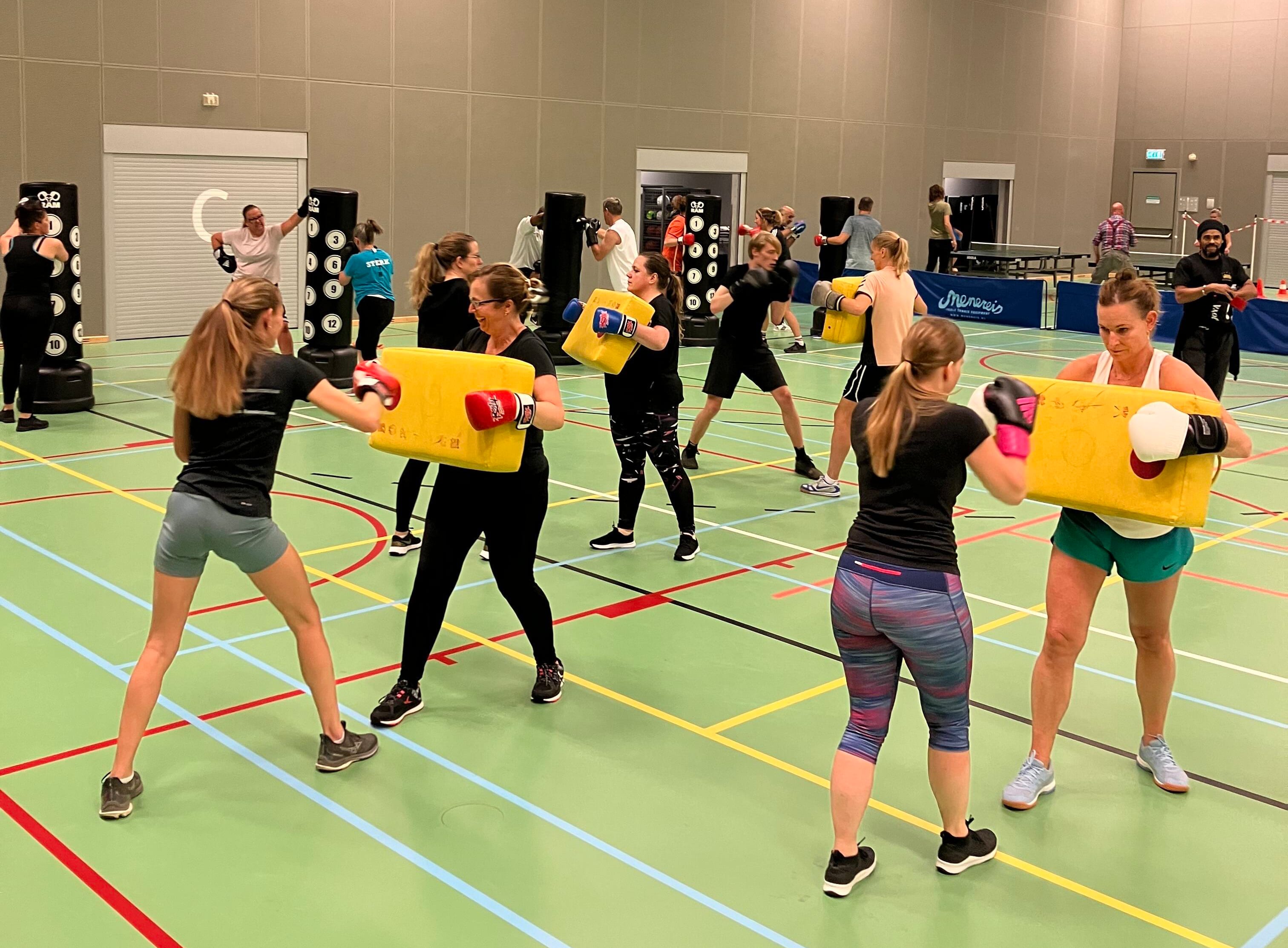 Sporten voor medewerkers Gaan bezuinigingen HvA Sport voor medewerkers treffen?