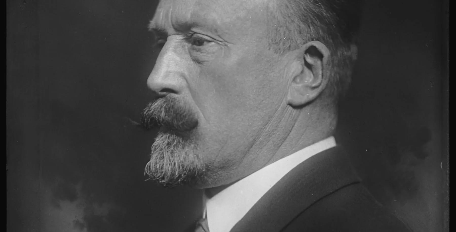 Meurer.2 Wie was duizendpoot Rudolph (Dr.) Meurer eigenlijk?