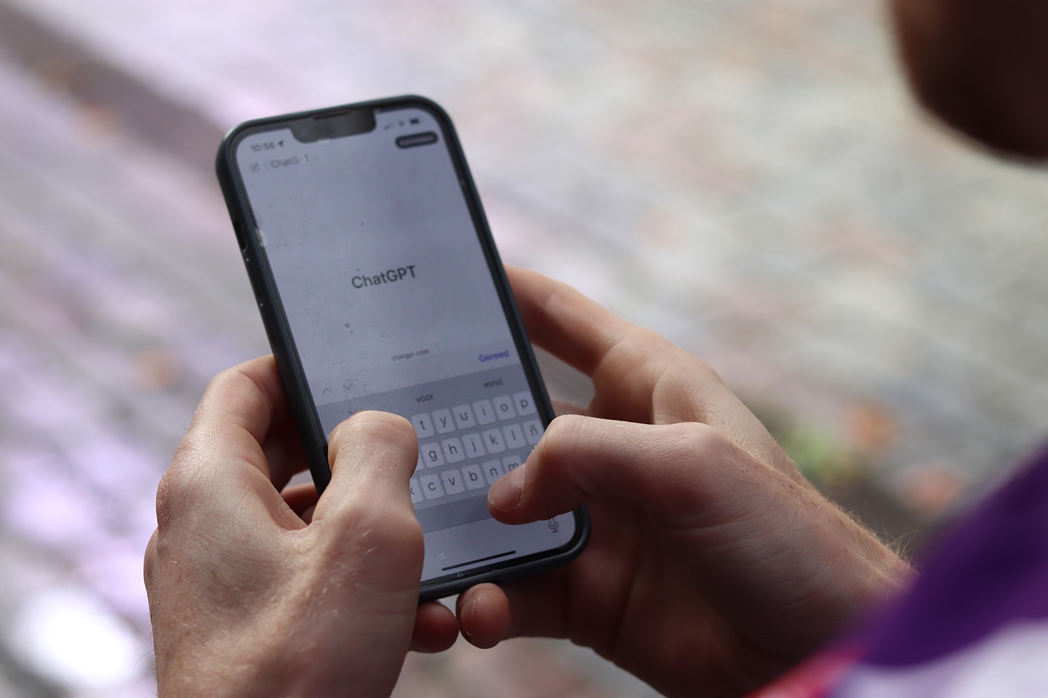 chatgpt_ai_mobiel_ydxlvc HvA ontwikkelt een eigen soort ChatGPT als ‘verantwoord’ alternatief
