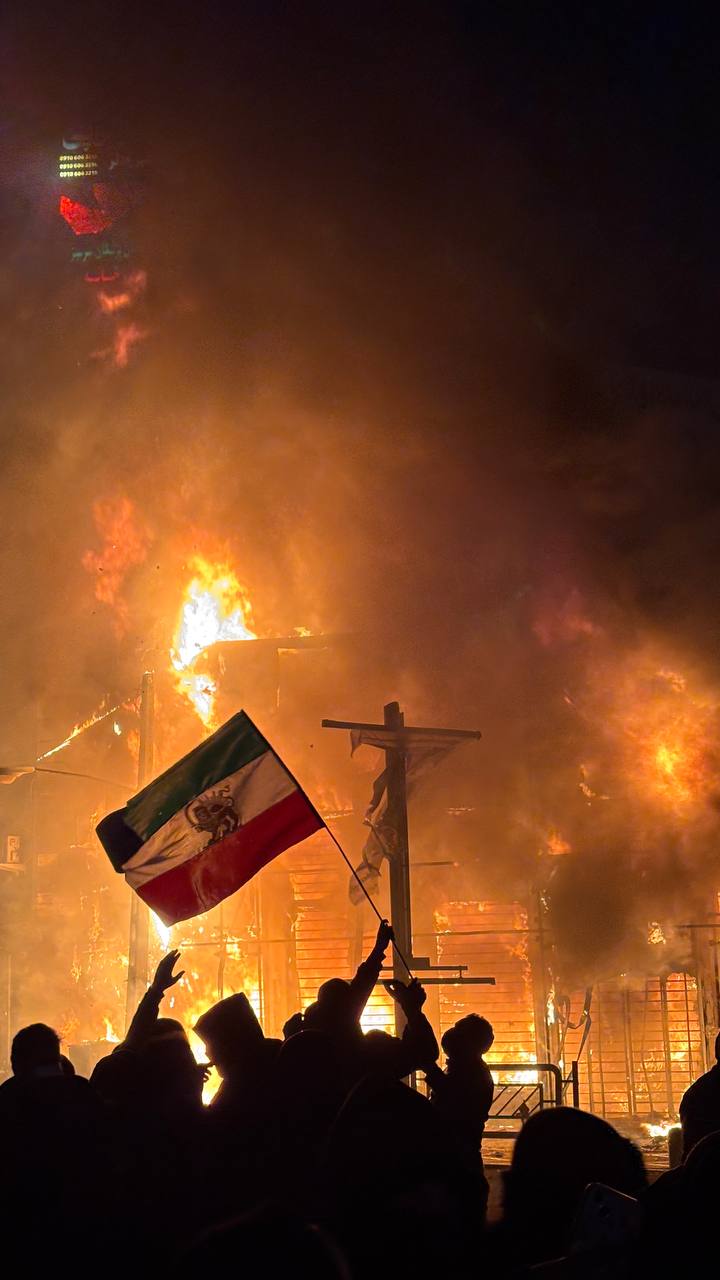 WhatsApp Image 2026-01-28 at 20.56.09 Iraanse student