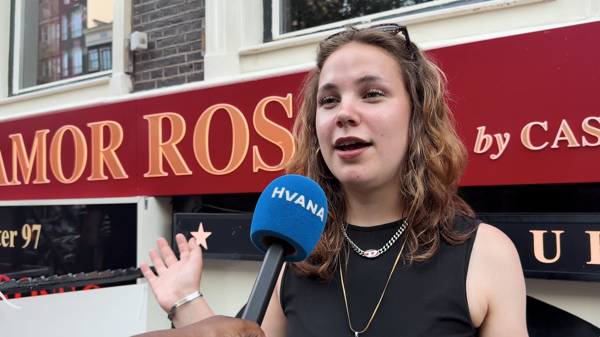 Amor Rosso cocktailbar Student Lize werkt op de Wallen: een kijkje achter de schermen