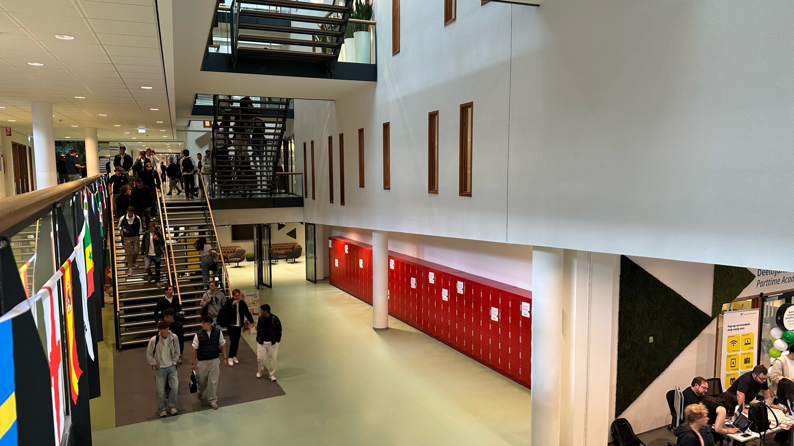 finance_fbe_business_jiy9cw Decaan over cultuur bij finance-opleidingen: ‘Dit druist in tegen alles waar HvA voor staat’