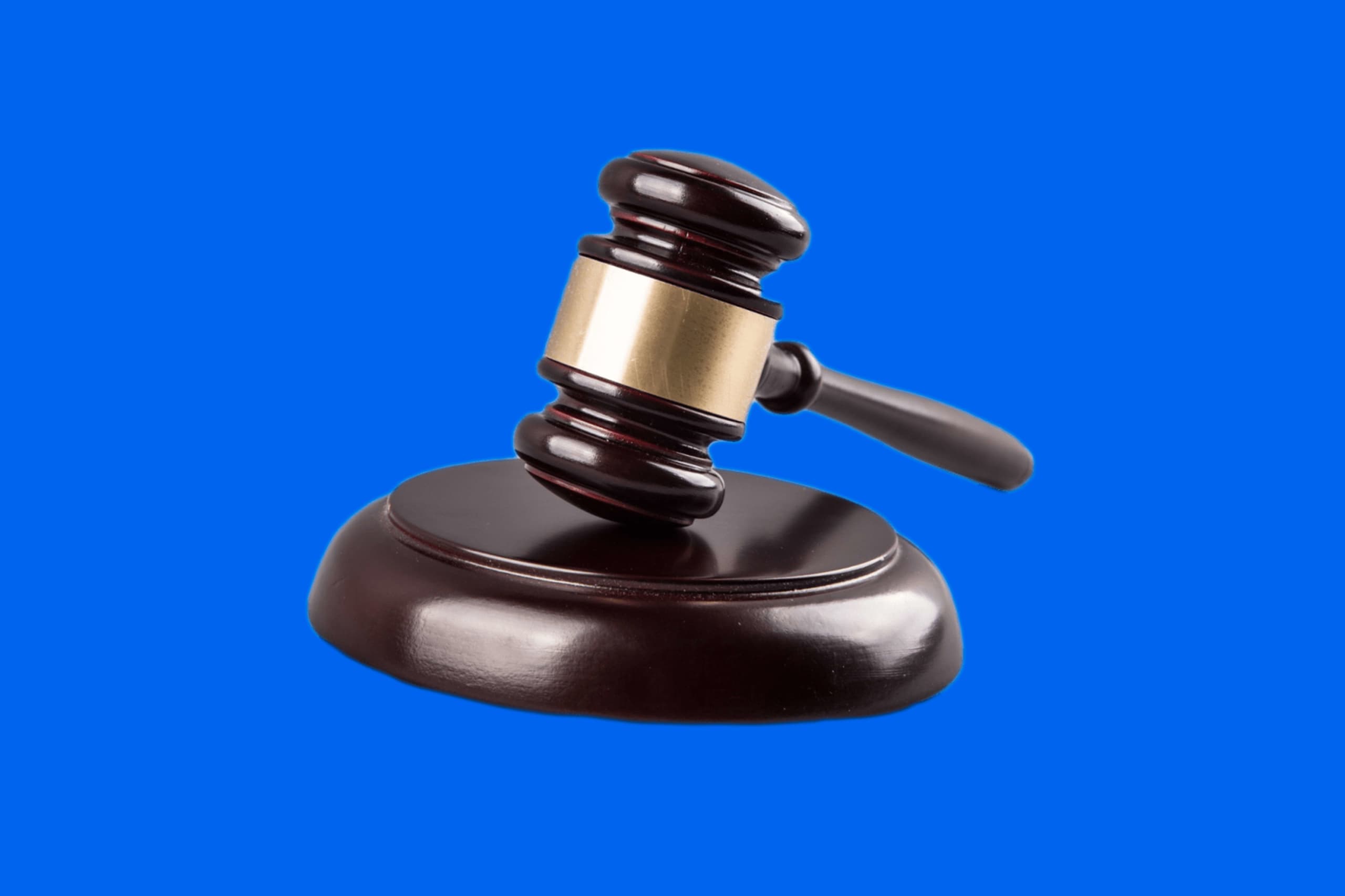 rechter_blauw_horizontaal_zskofp Geen AI-signalen in plagiaattool, toch verliest HvA-student fraudezaak bij Raad van State