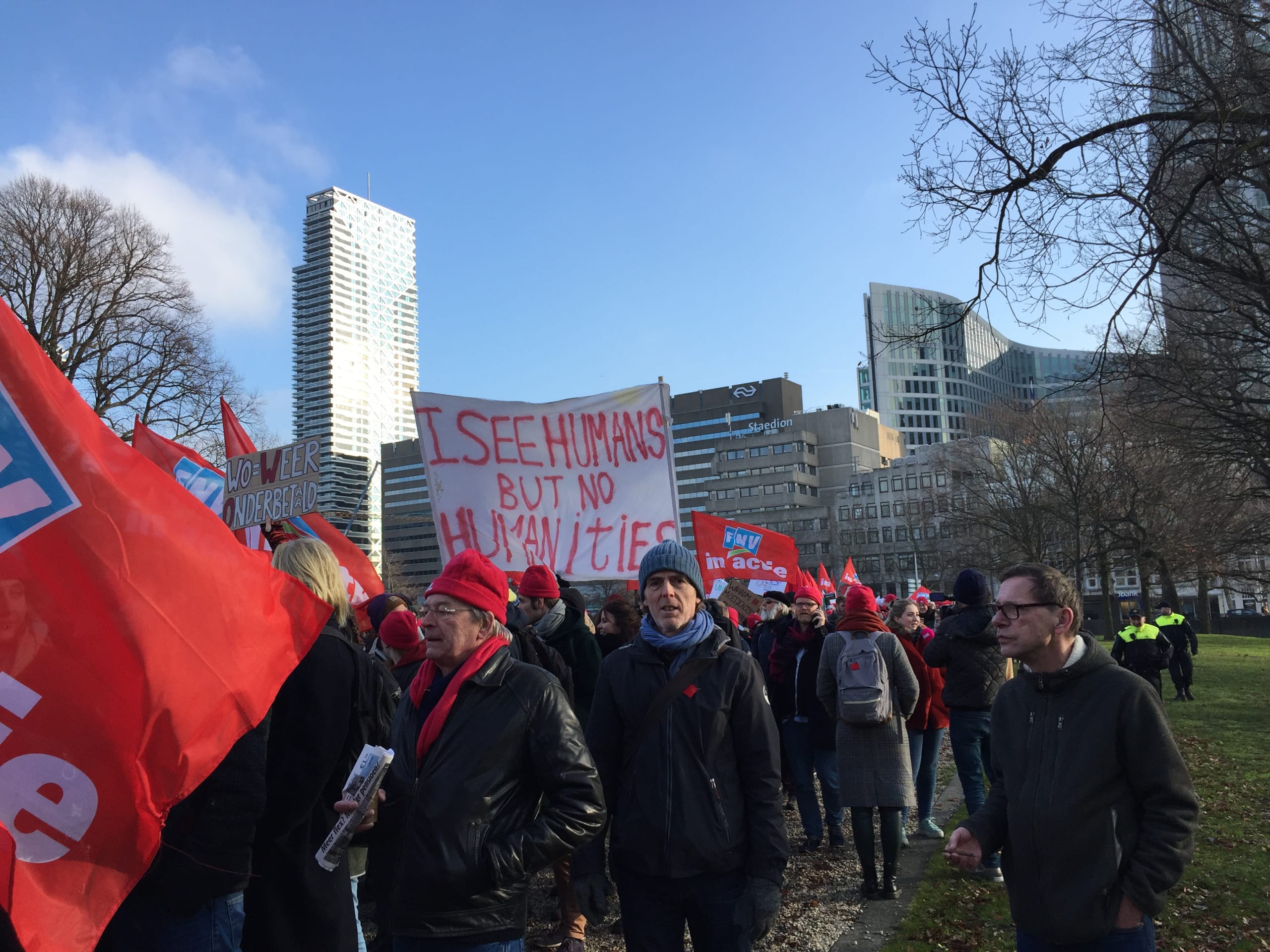 img_2455 ‘Beste HvA’er, ga staken: toon je solidair met studenten en collega’s’