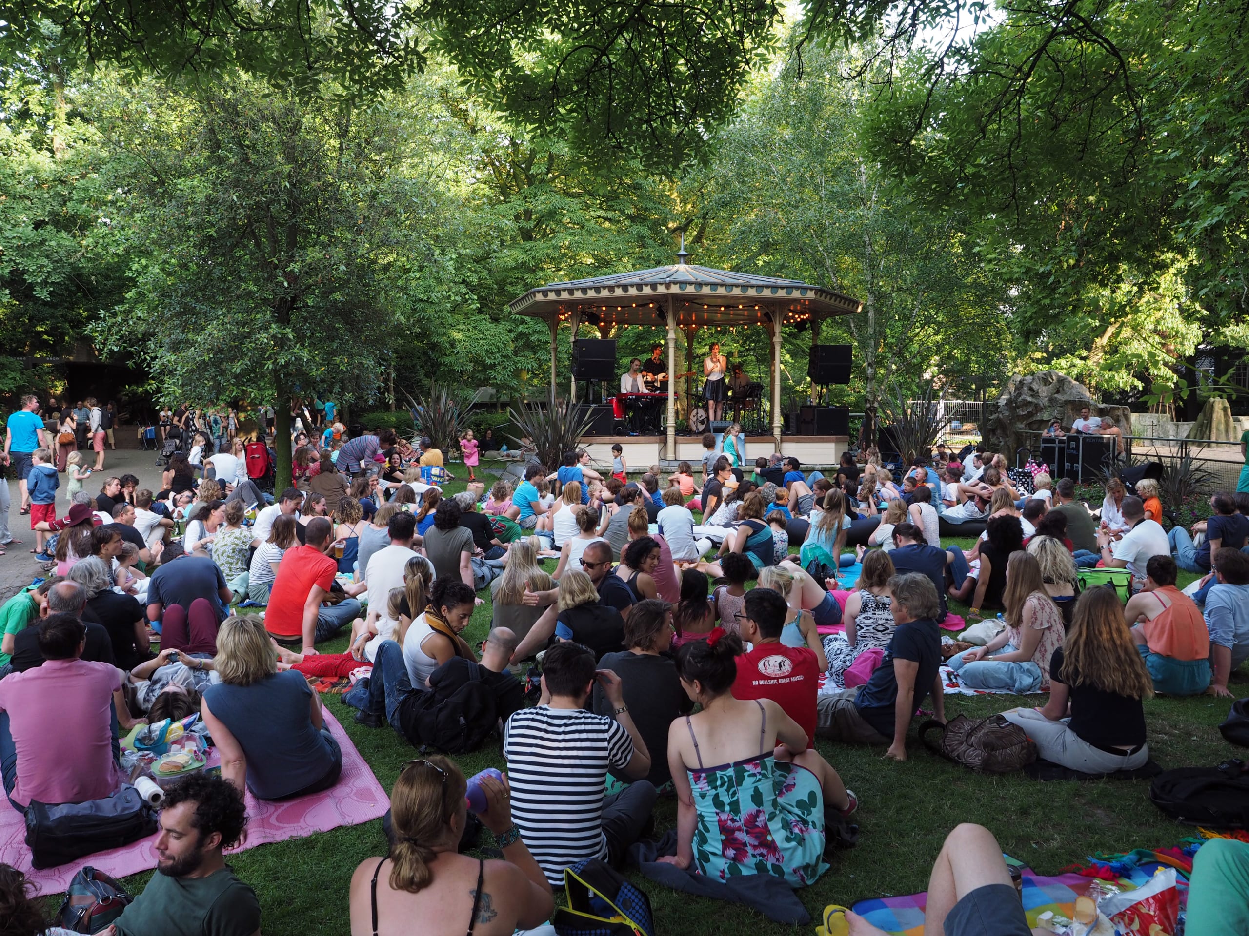 OLYMPUS DIGITAL CAMERA Doe eens cultureel in Amsterdam: tien tips voor de zomer