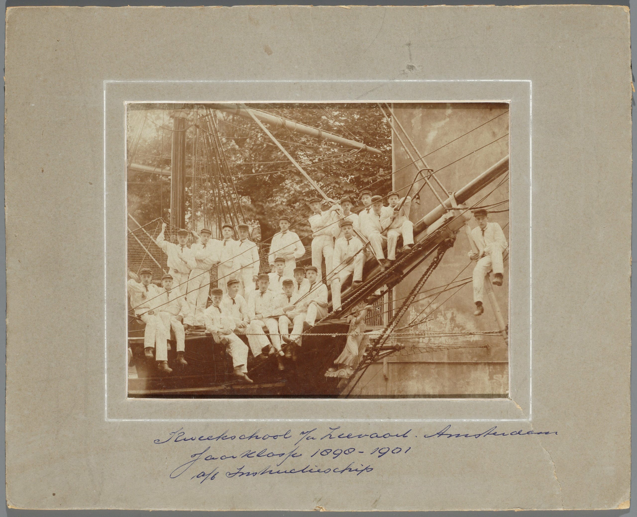 maritiem officier de oude kweekschool