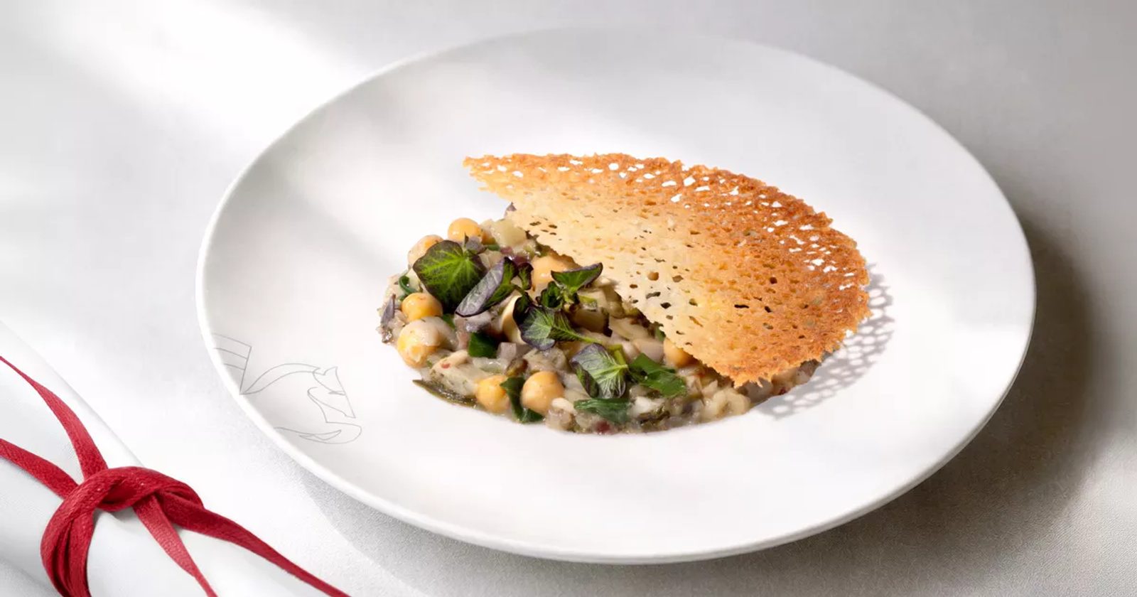Air France passe à table: six grands chefs prennent les commandes des menus en vol
