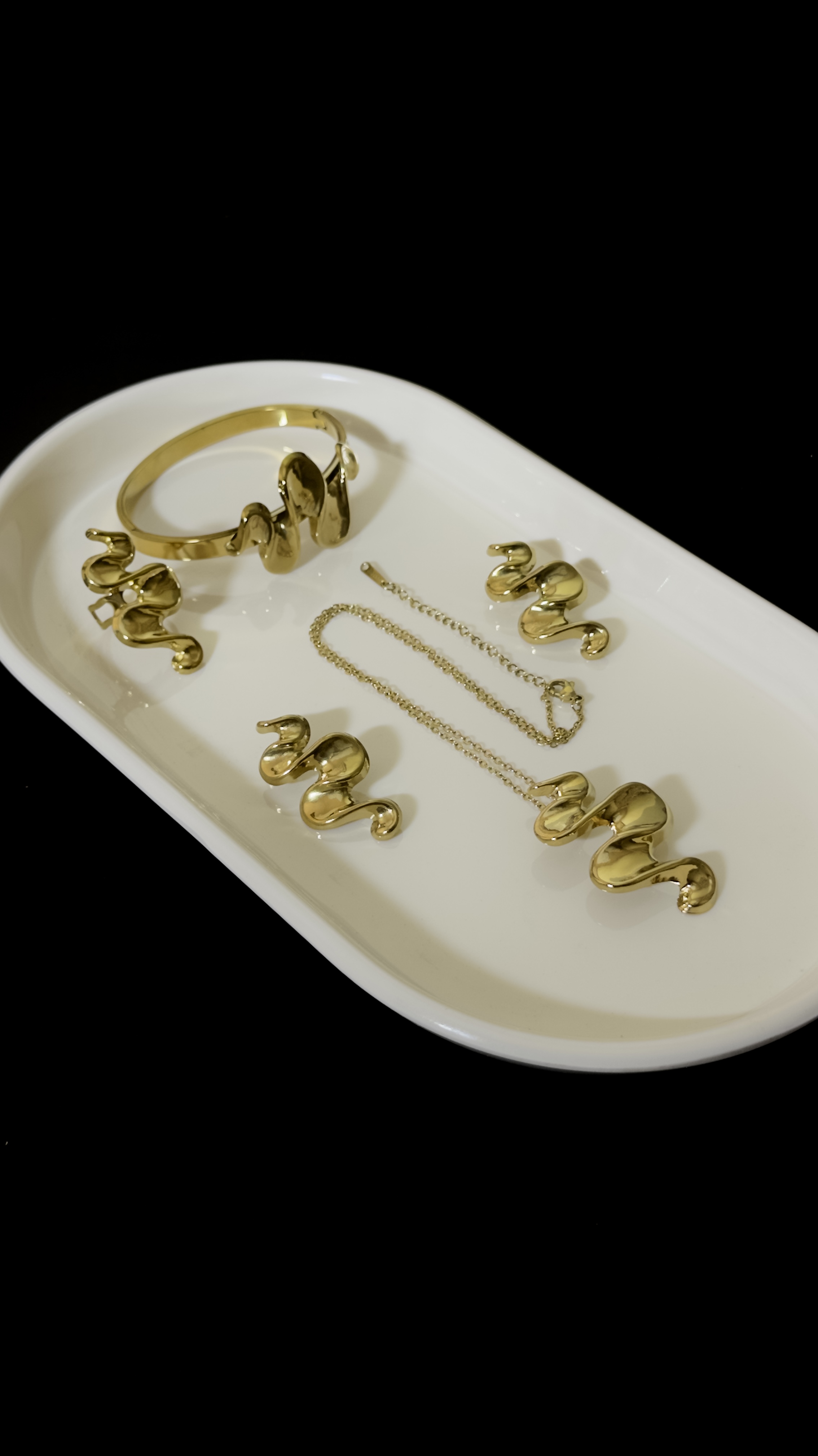 Celestia Molten Wave Jewelry Set