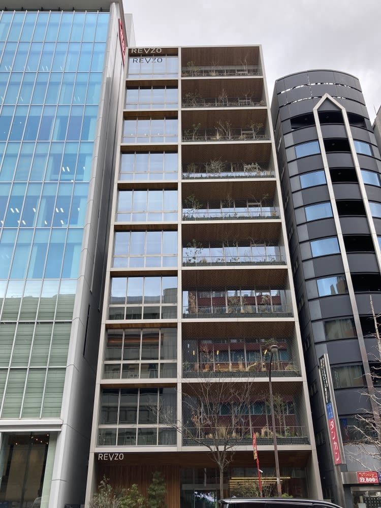 ＲＥＶＺＯ新橋