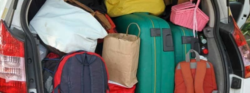 Was tun, wenn der Platz im Auto nicht mehr ausreicht? Um mehr Platz zu schaffen, kann man sich einiges Extrazubehör anschaffen.