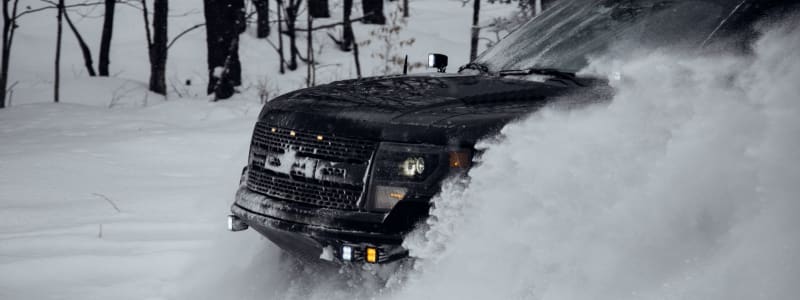 Wann sind Schneeketten in Deutschland vorgeschrieben? Autobutler hat die wichtigsten Regeln rund um das Thema Schneeketten zusammengefasst.
