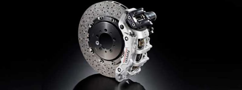 Husk service på bremserne før ferieturen Bremseskive og bremsekaliber