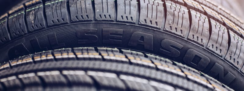 Pneus toutes saisons - Avantages et inconvénients flanc pneu 4 saison marquage all season