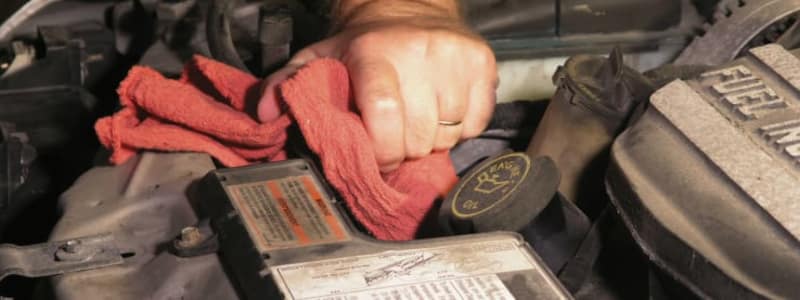 Leaky car radiator Learn how a leaky radiator in the car is fixed