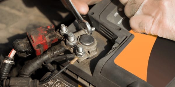 Comment recharger la batterie de votre voiture ?