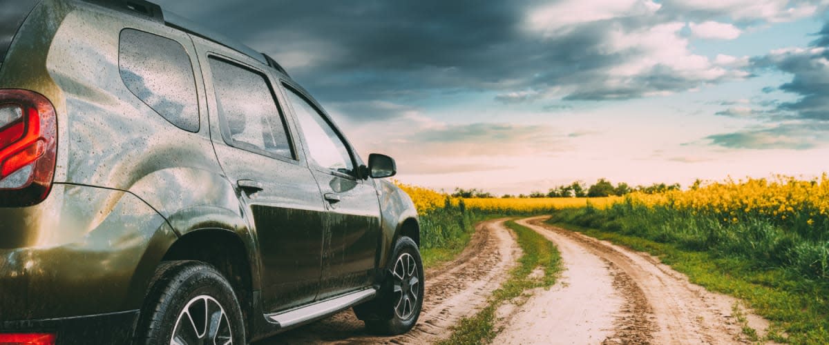 Reparation & udskiftning af trækaksel på Dacia Lodgy