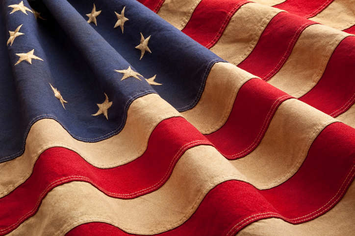 Modern Historians Confront the American Revolution