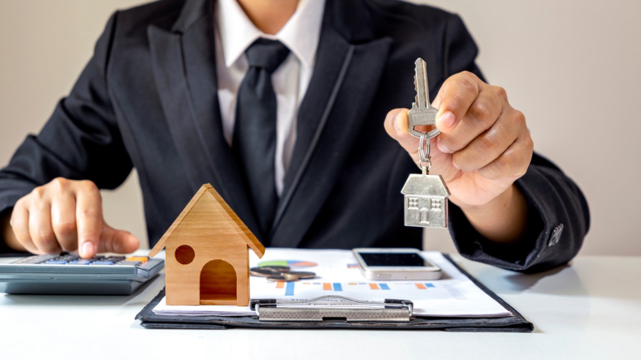 Private Real Estate Equity for Income and Long-Term Wealth Planning