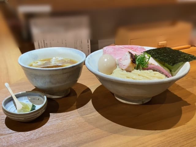ジャパニーズ ラーメン 五感