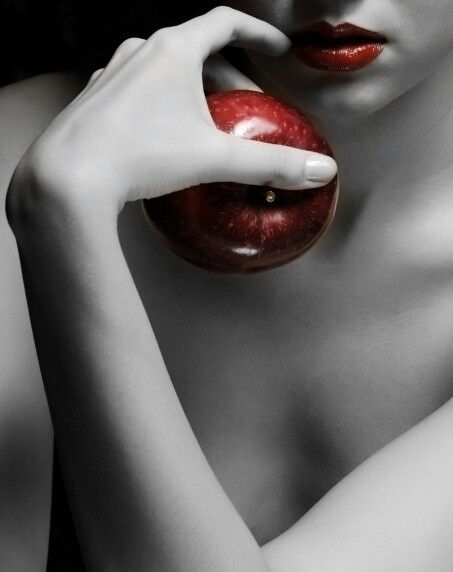 Poison Apple