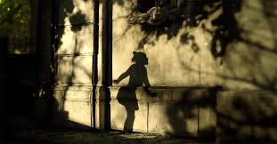 Les Ombres