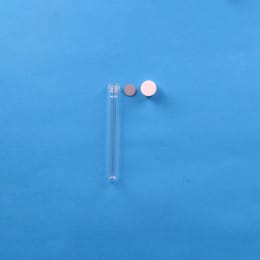 日電理化硝子 ねじ口試験管 ST-13M 5mL メラミン樹脂白キャップ ブチルゴムパッキン 組合せセット 100組 119180