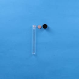 ねじ口試験管 ST-13M 5mL 黒キャップ ブチルゴムパッキン付 100入 119321