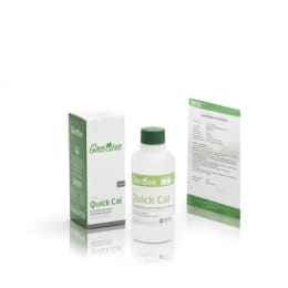 ハンナインスツルメンツ・ジャパン pH/EC簡易標準液 pH 6.86&5.00mS/cm @25℃ 230mL HI 5036-023