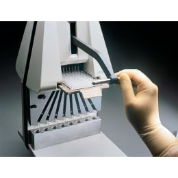 メルク ミリポア マルチスクリーンキャリアラック7mLバイアル用 MACR08127