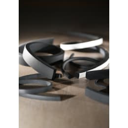 超軟質EPDMスポンジ角紐テープ付 t30×30mm